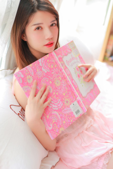 亚当 莱文
